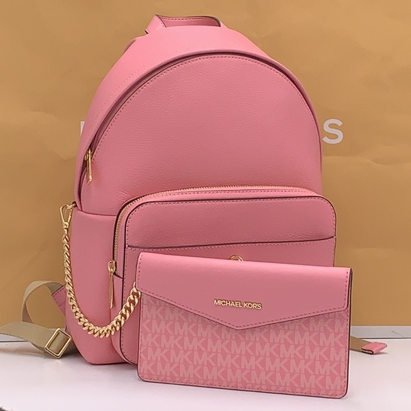 MICHAEL KORS Maisie Medium Pebbled Leather 2-in-1 Backpack CARNATION COL… - Picture 3 of 16